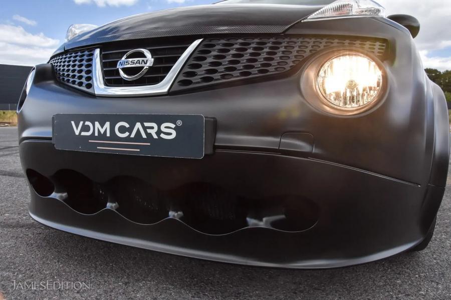 Детали экстерьера Nissan Juke-R700 R35 (005) 2019 года  (фото 31 из 35)